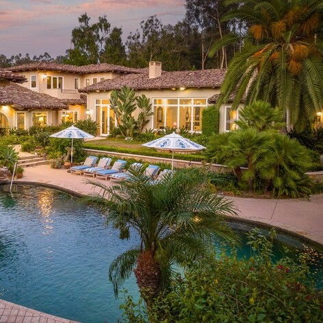 about M&D construction and Restoration Inc.